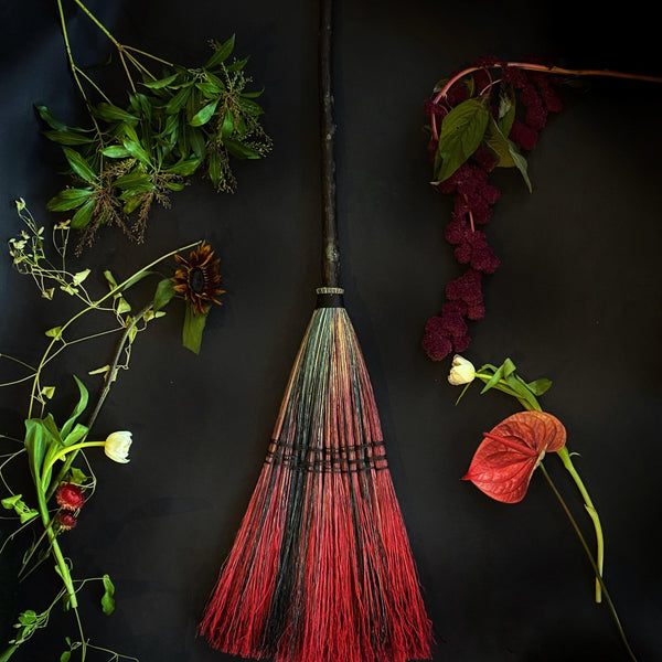 "Light as a Feather" Two-tone Brooms, Gothic Cottagecore  – Functional Natural Broomcorn Sweeper